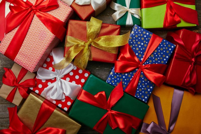 Можно ли на новый год дарить тапочки и какие приметы с этим подаркомсвязаны — УНИАН